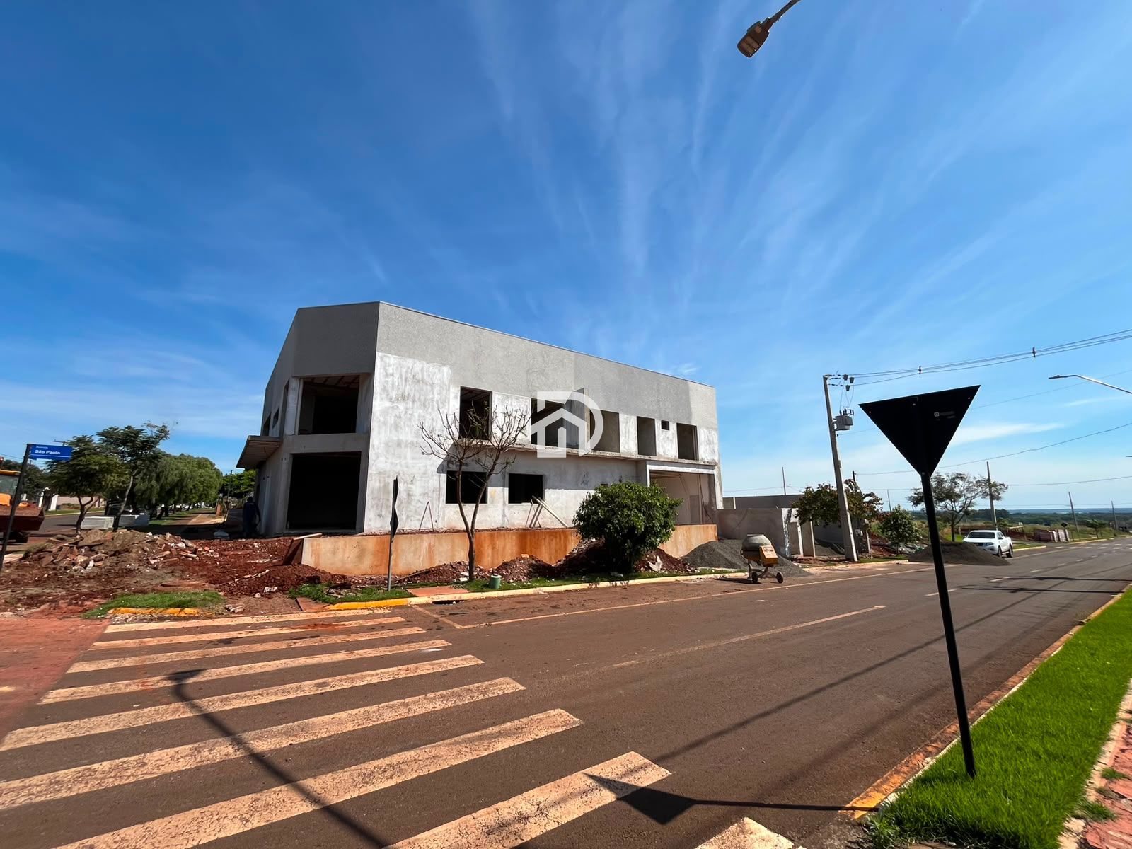 Apartamento com 2 Dormitórios à venda, 112 m² por R$ 400.000,00 Apartamento com 2 Dormitórios à venda, 112 m² por R$ 400.000,00