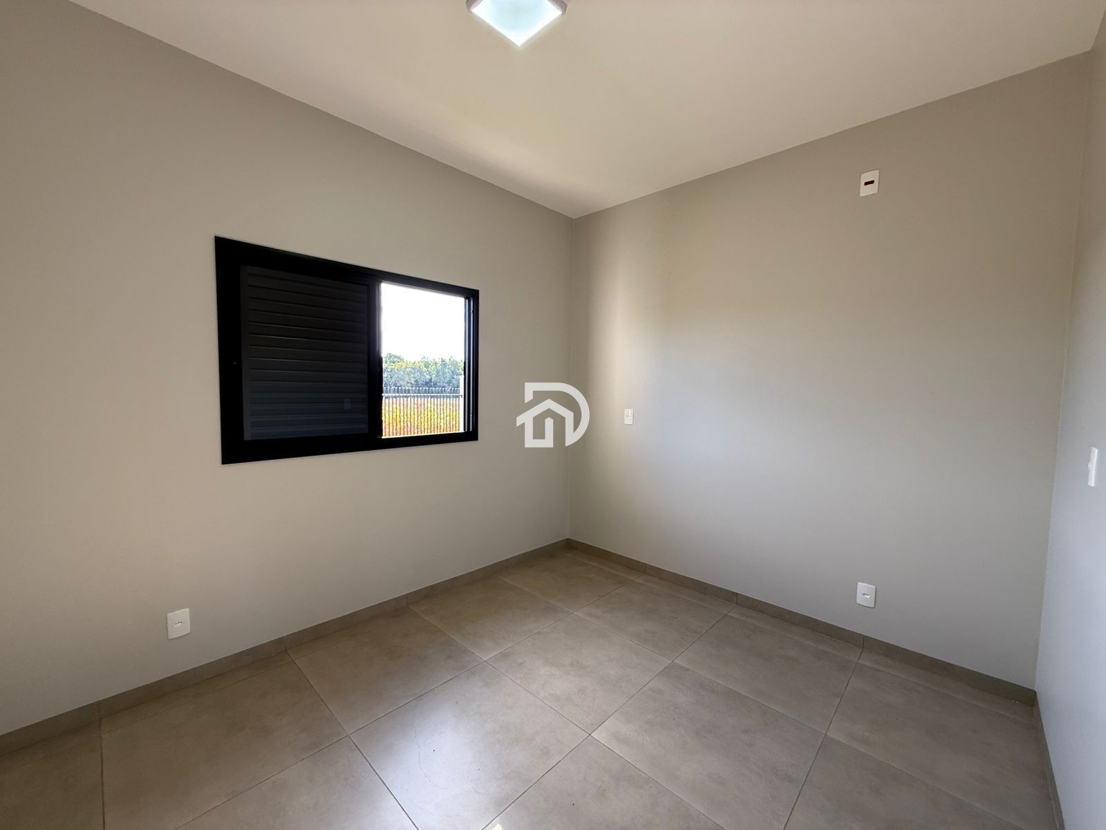 Casa nova no verona por R$398.000 em santa helena-pr
