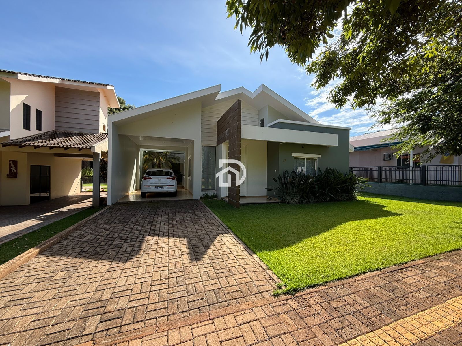 Casa por R$650.000 no Interlagos a Venda em Santa Helena-PR