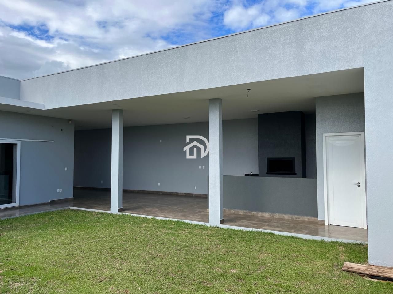 Casa por R$850.000 vale do sol em santa helena-pr