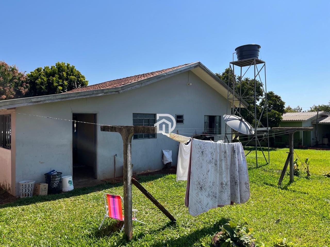Casa por R$400.000 com 120m² na Moreninha