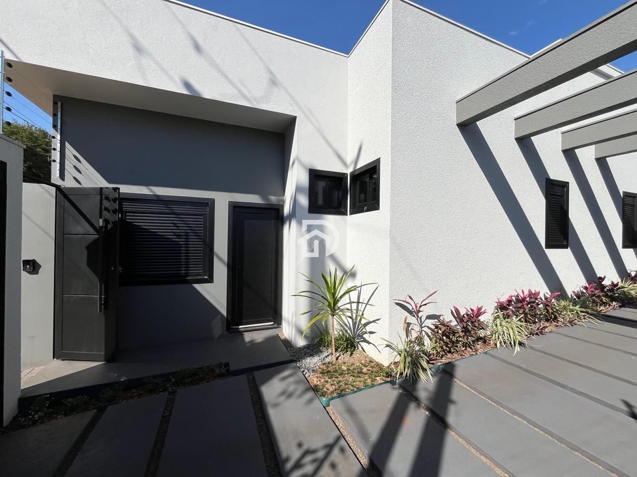 Casa Nova + Sala Comercial no Santa Cecília em Santa Helena