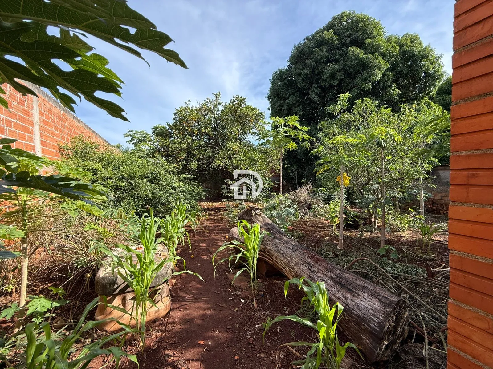 Casa com 3 Dormitórios à venda, 159 m² por R$ 400.000,00 Casa com 3 Dormitórios à venda, 159 m² por R$ 400.000,00