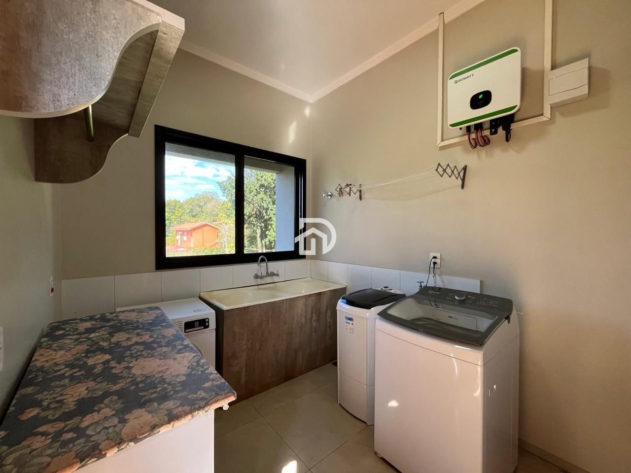 Casa nas Marinas por R$1.800.000 em Santa Helena