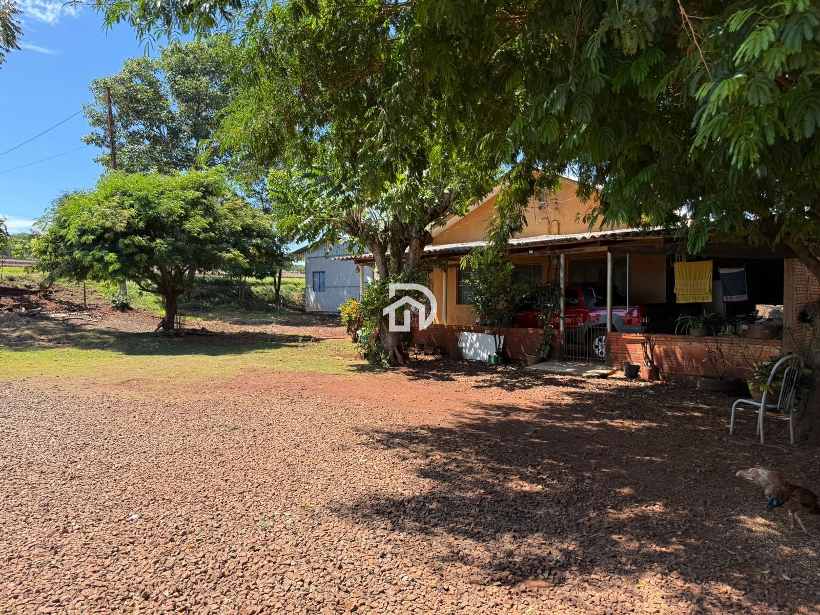2.5 alqueires com casa na linha santa cruz
