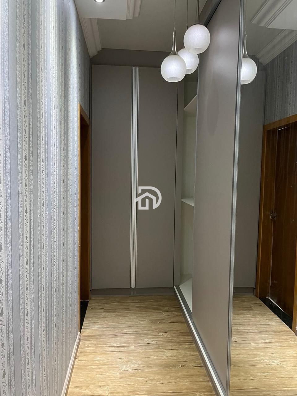 Casa por R$850.000 Vale do Sol em Santa Helena-PR