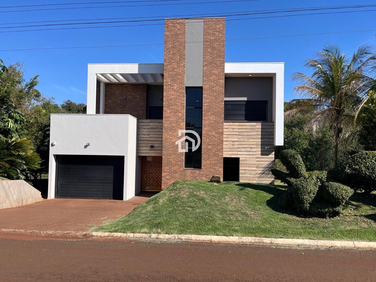 Casa nas Marinas por R$1.800.000 em Santa Helena