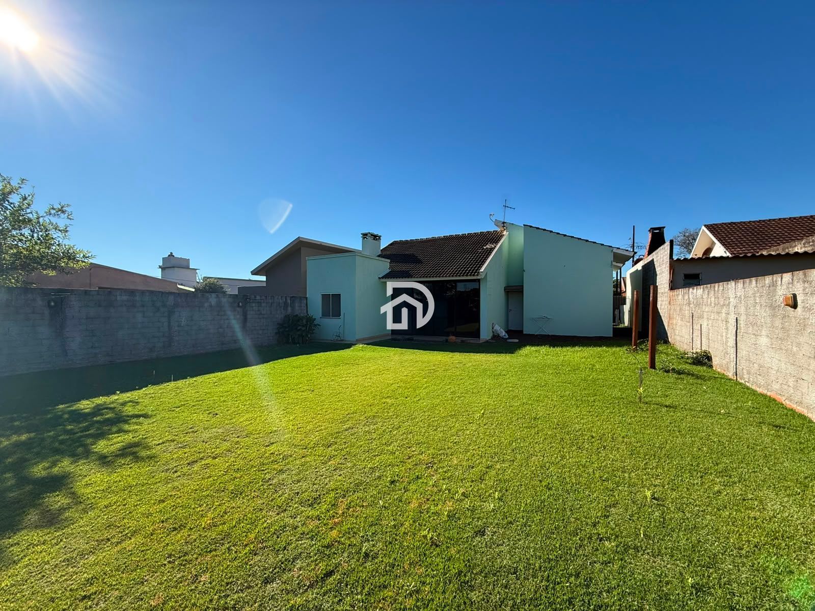 Casa por R$550.000 no Santa Cecília em Santa Helena-PR