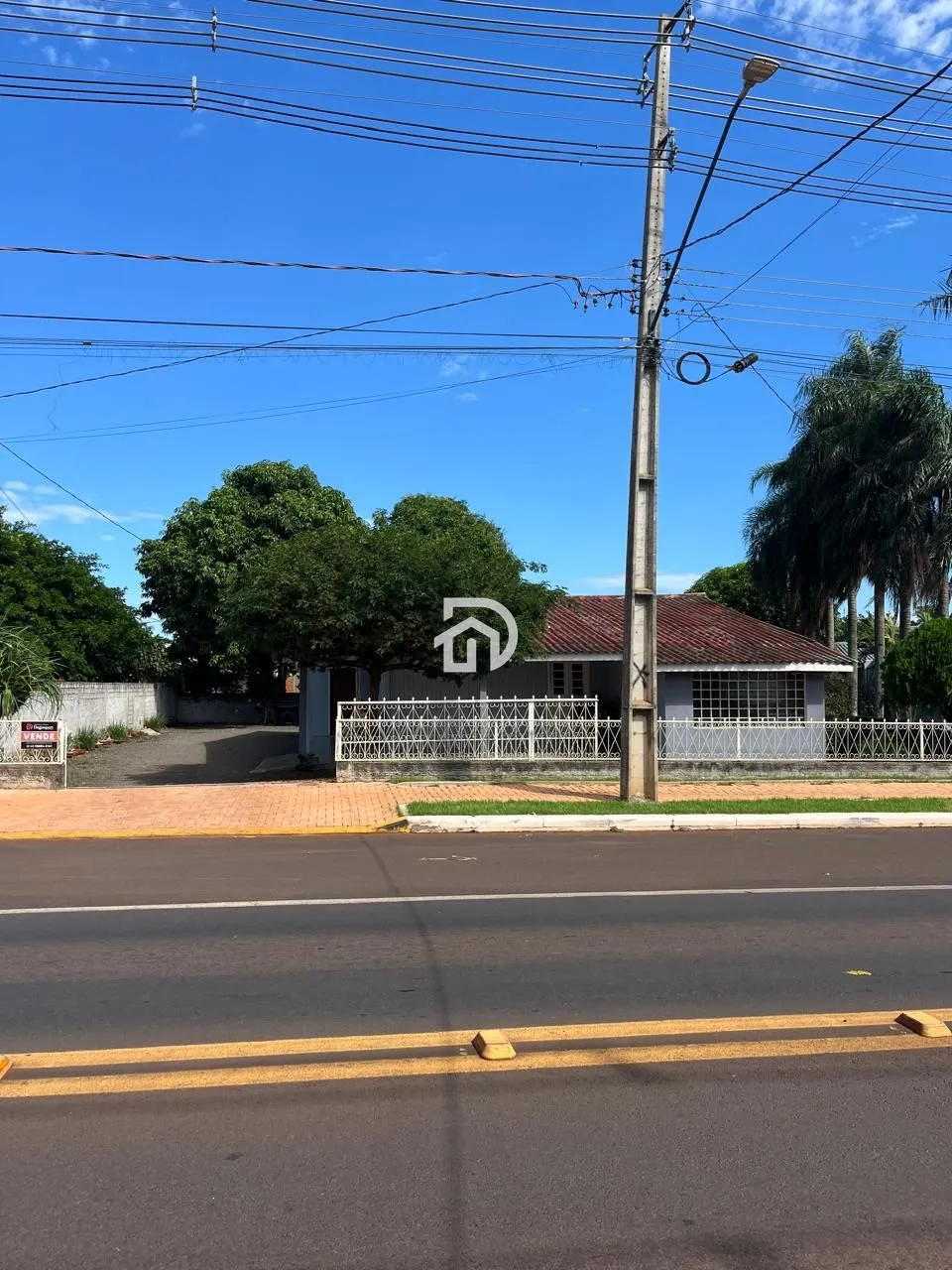 Casa à venda  no Comunidade Linha Esquina Céu Azul - Santa Helena, PR. Imóveis