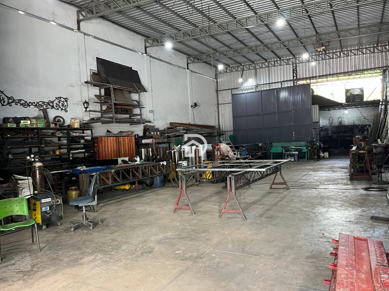 Barracão industrial na angelo cattani por R$1.290.000
