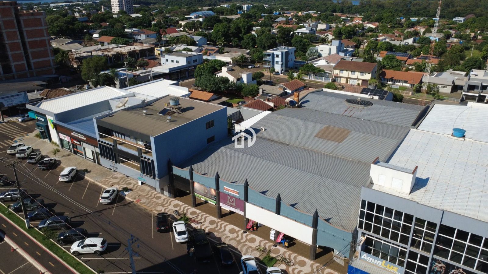 Prédio comercial com 13 salas a venda em santa helena-pr