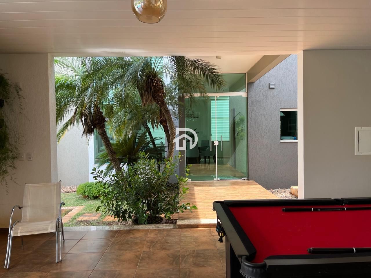Casa com 562m² na Rua Mato Grosso