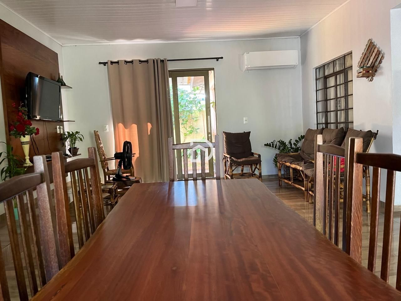 Casa na rua amazonas por R$900.000
