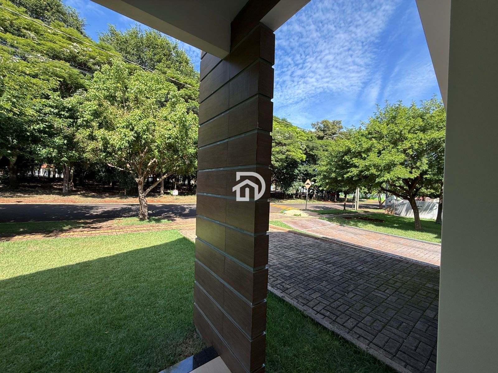 Casa por R$650.000 no Interlagos a Venda em Santa Helena-PR