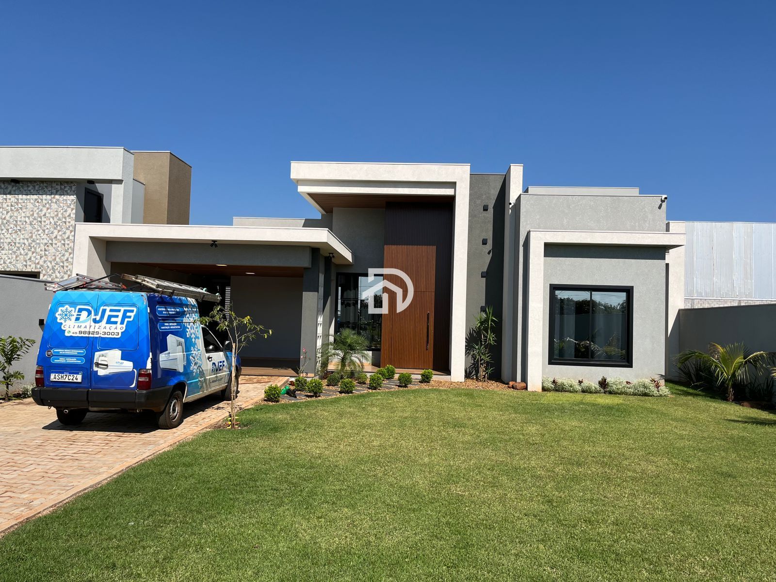 Excelente Casa Nova em Sub-Sede por R$980.000