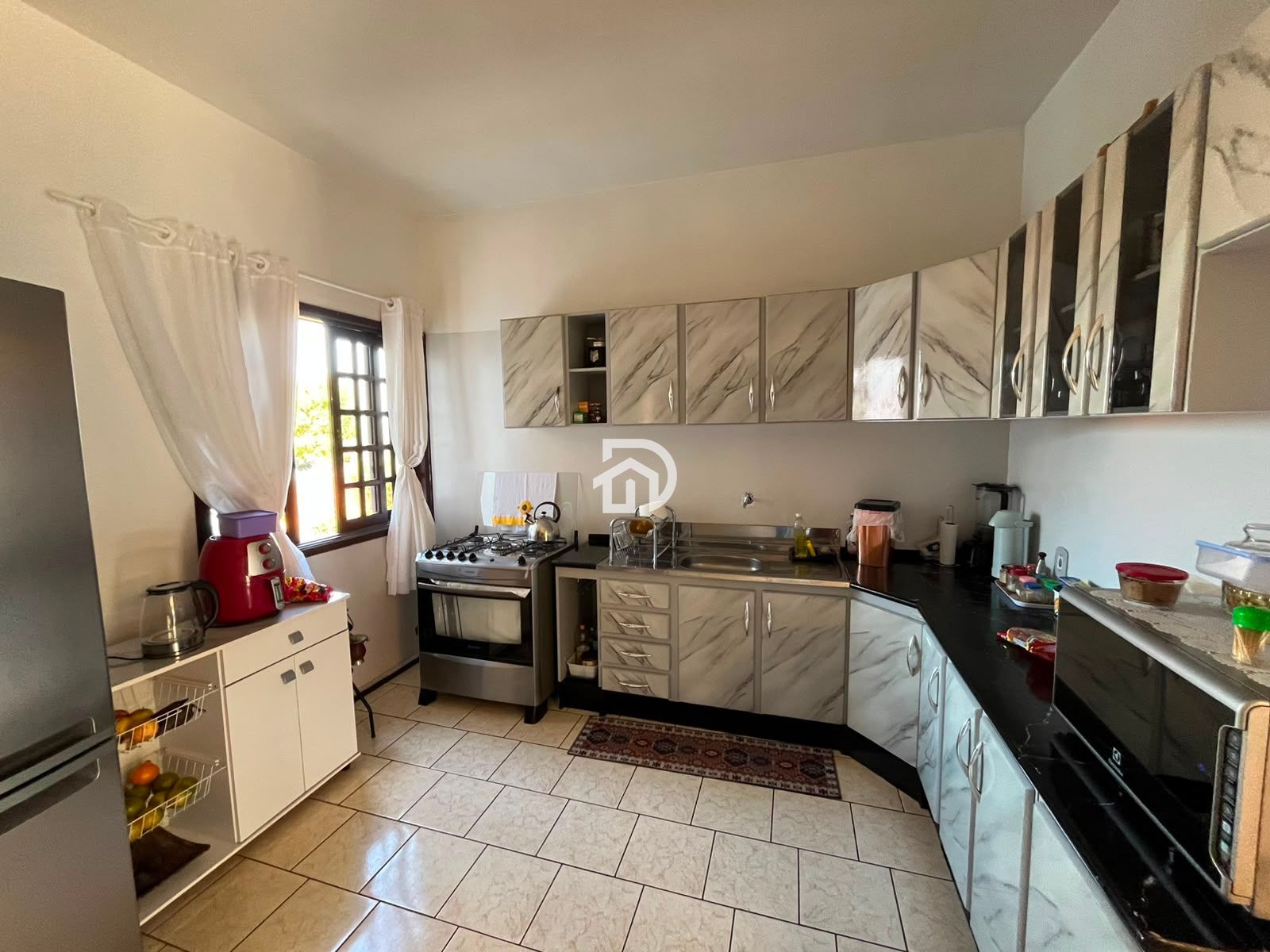 Casa a Venda no Centro de Santa Helena-PR - foto 3