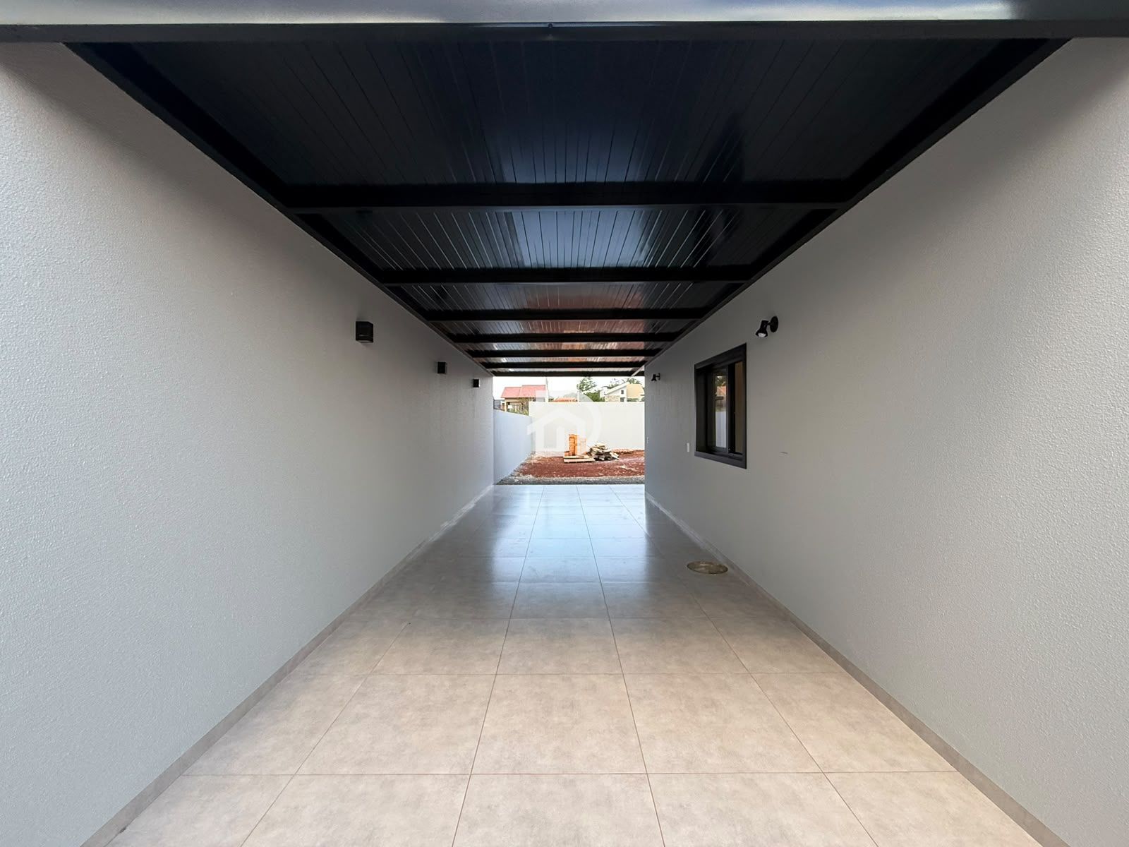 Casa com 2 Dormitórios à venda, 99 m² por R$ 550.000,00 Casa com 2 Dormitórios à venda, 99 m² por R$ 550.000,00