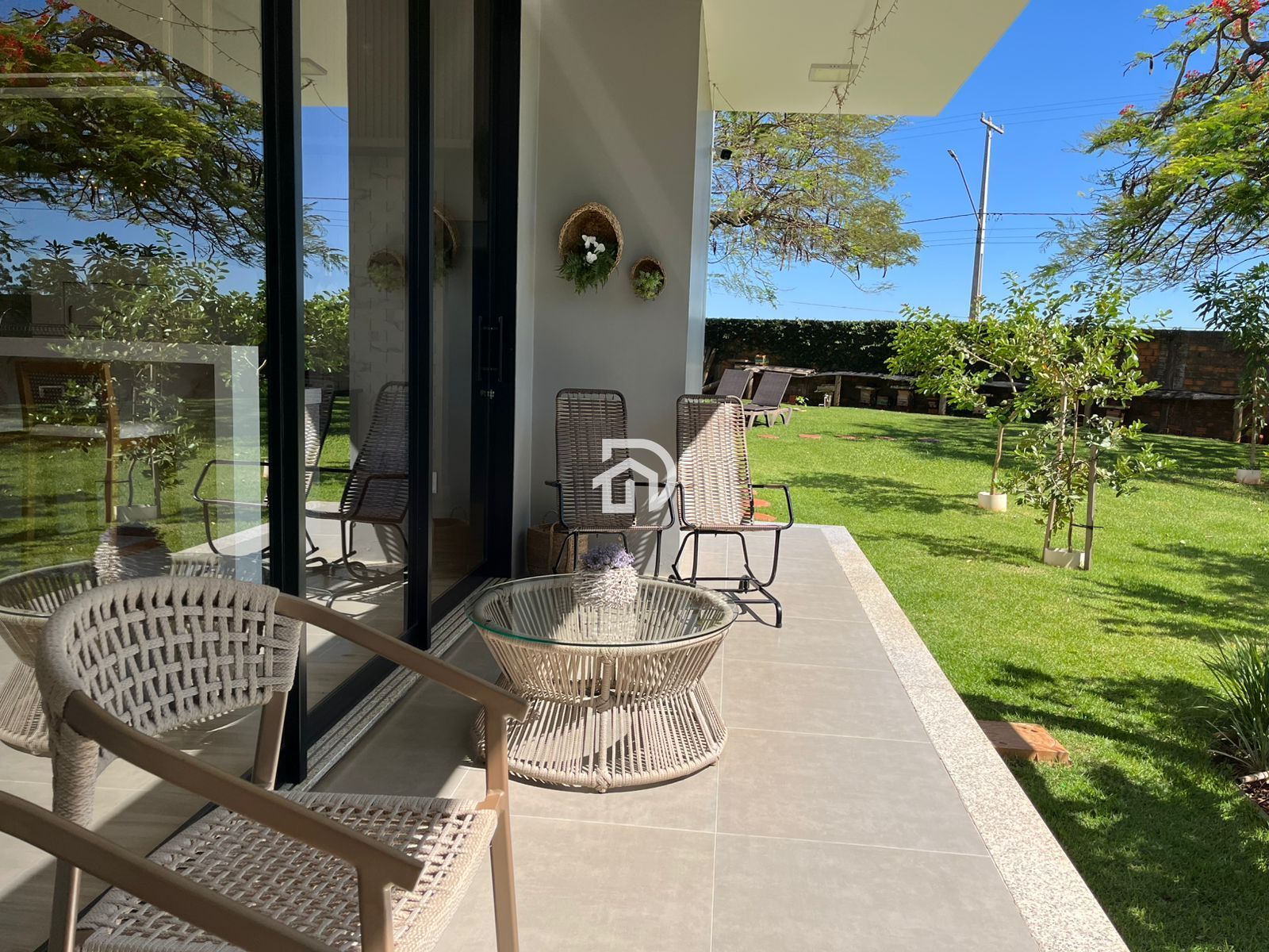 Esplêndida Casa nas Marinas por R$2.800.000