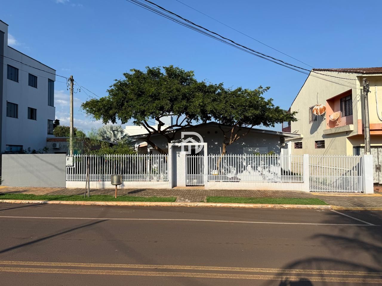 Casa com 3 Dormitórios à venda, 188 m² por R$ 1.150.000,00 Casa com 3 Dormitórios à venda, 188 m² por R$ 1.150.000,00