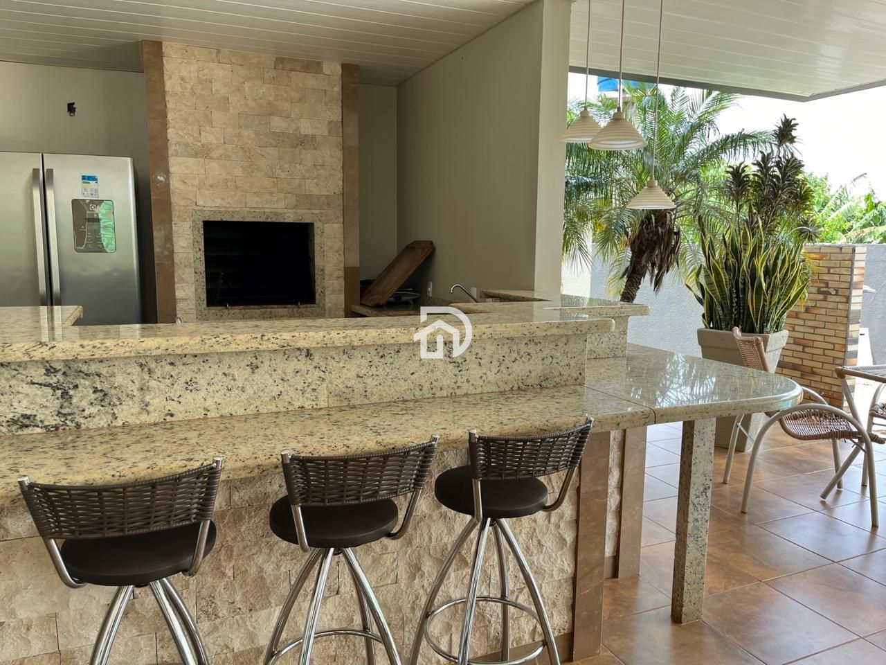 Casa com 562m² na Rua Mato Grosso