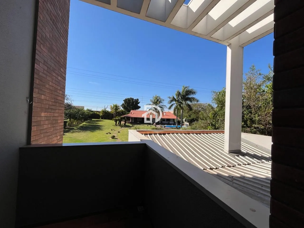 Casa com 3 Dormitórios à venda, 284 m² por R$ 1.800.000,00 Casa com 3 Dormitórios à venda, 284 m² por R$ 1.800.000,00