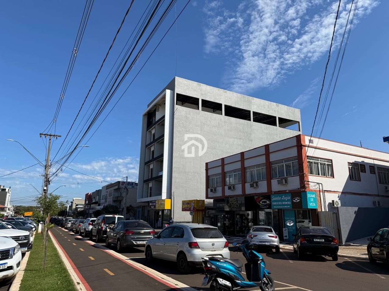 Andar Comercia a Venda na Av. Brasil em Santa Helena-PR