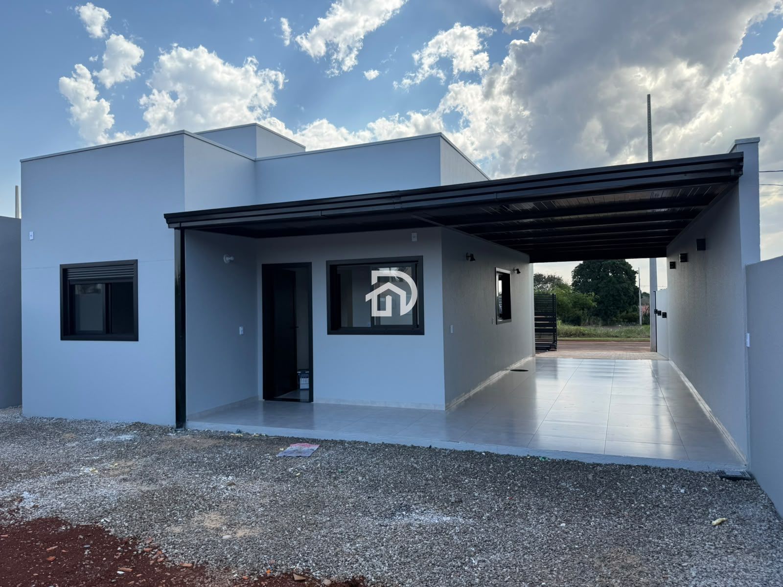 Casa com 2 Dormitórios à venda, 99 m² por R$ 550.000,00 Casa com 2 Dormitórios à venda, 99 m² por R$ 550.000,00