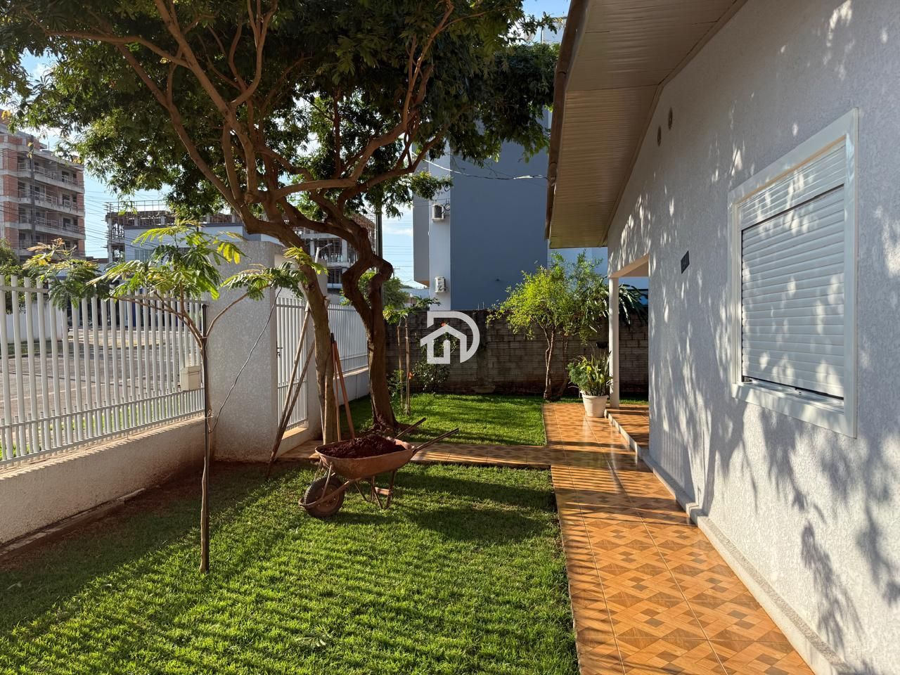 Casa com 3 Dormitórios à venda, 188 m² por R$ 1.150.000,00 Casa com 3 Dormitórios à venda, 188 m² por R$ 1.150.000,00