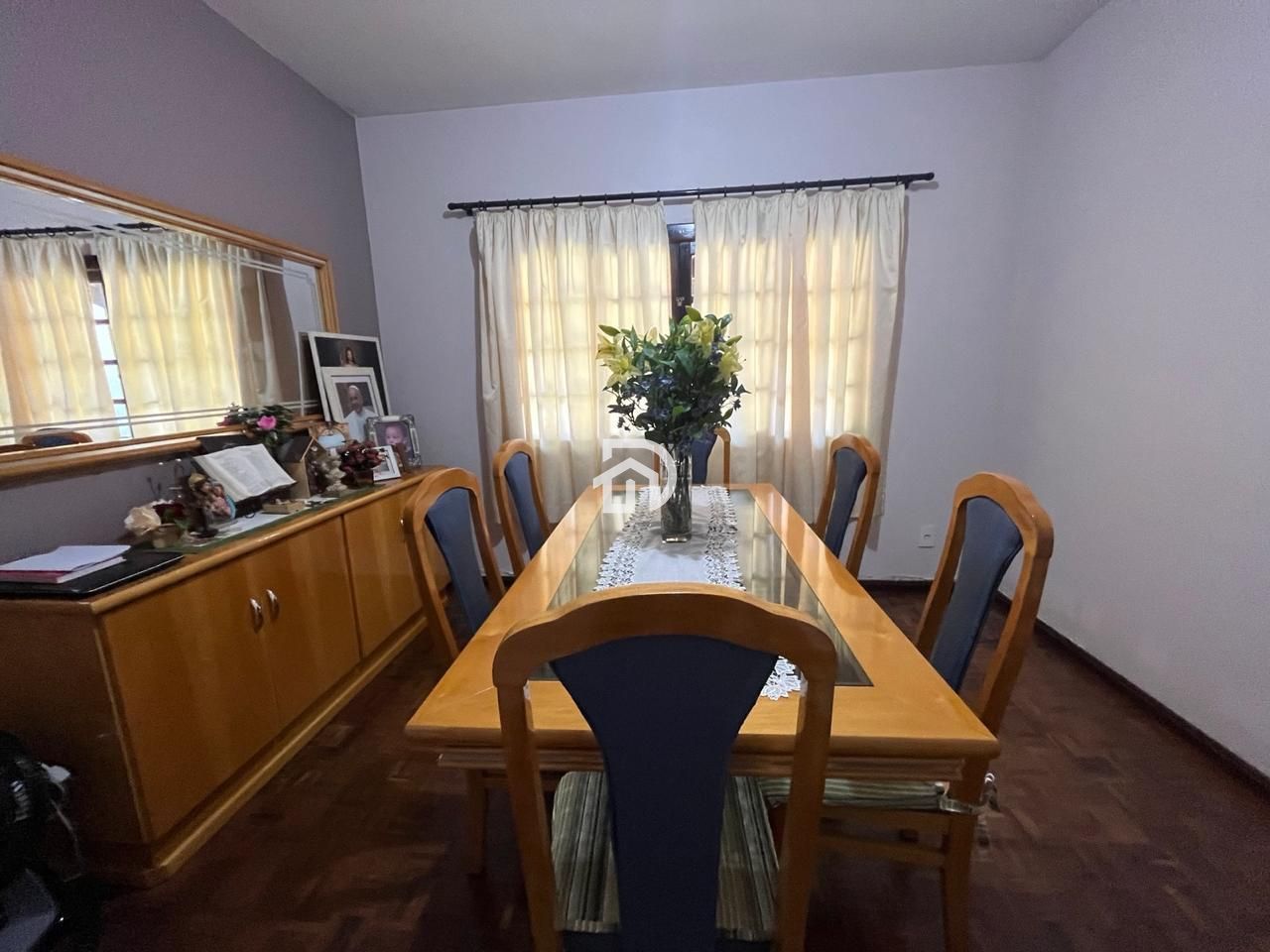 Casa na Rua Amazonas por R$900.000