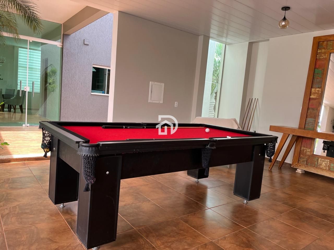 Casa com 562m² na Rua Mato Grosso