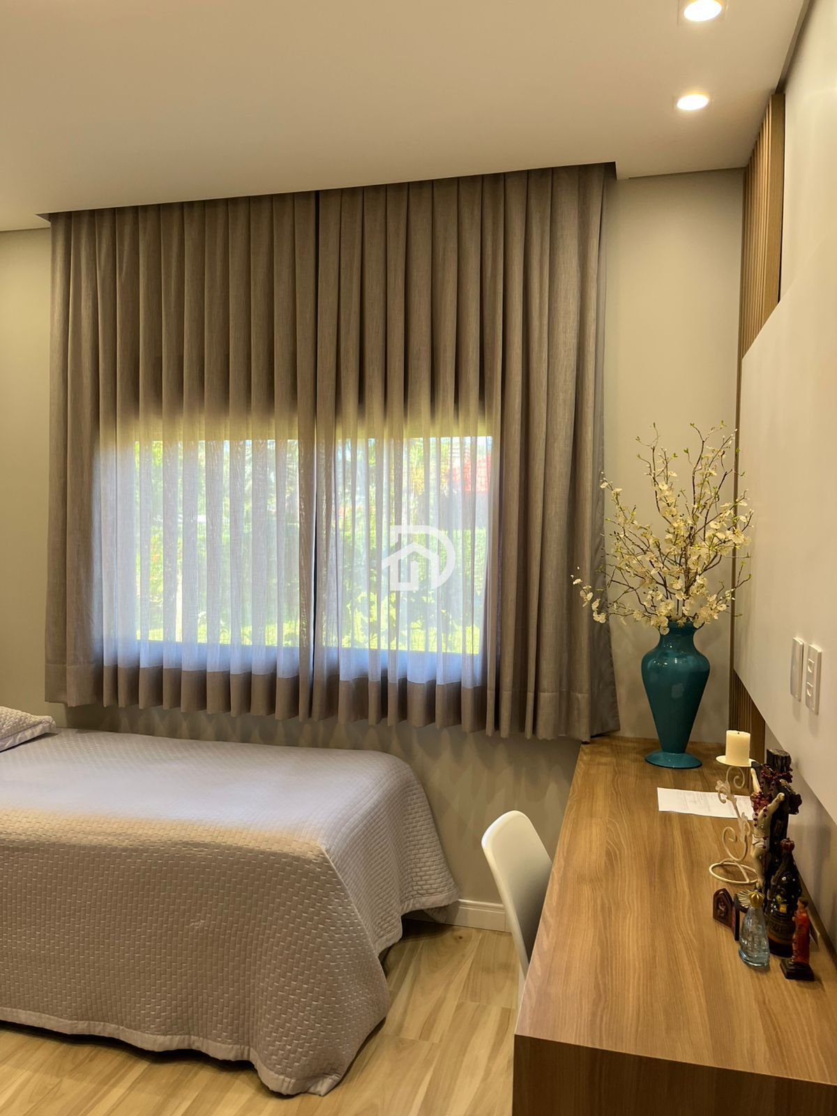 Esplêndida Casa nas Marinas por R$2.800.000