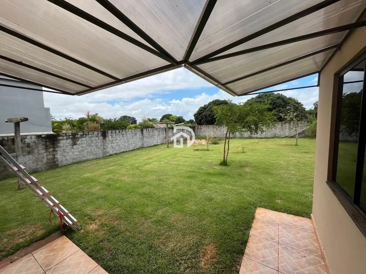Casa com 3 Dormitórios à venda, 184 m² por R$ 630.000,00 Casa com 3 Dormitórios à venda, 184 m² por R$ 630.000,00