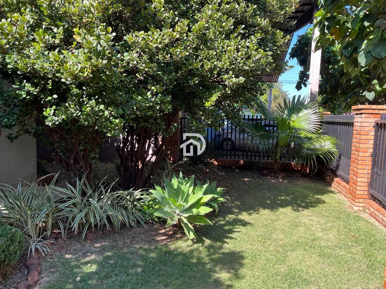 Casa na Rua Amazonas por R$900.000