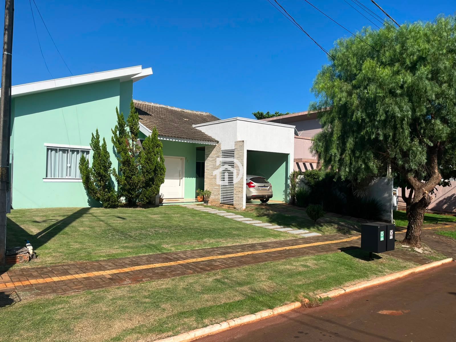 Casa por R$550.000 no Santa Cecília em Santa Helena-PR