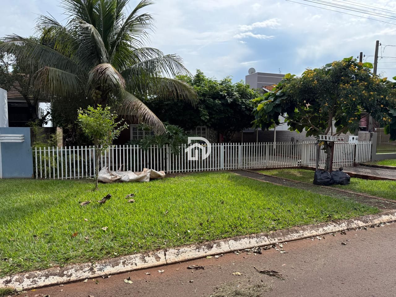 Casa à venda  no Centro - Santa Helena, PR. Imóveis