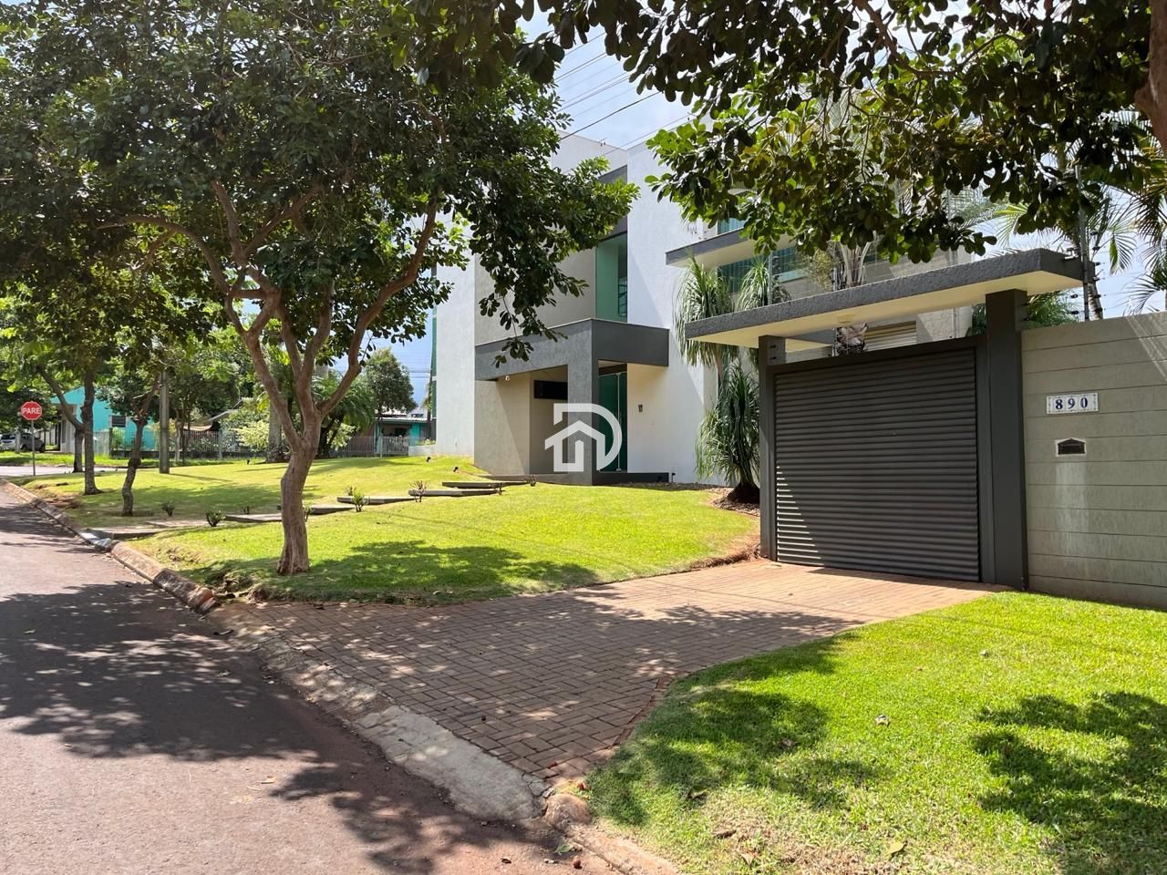 Casa com 562m² na Rua Mato Grosso