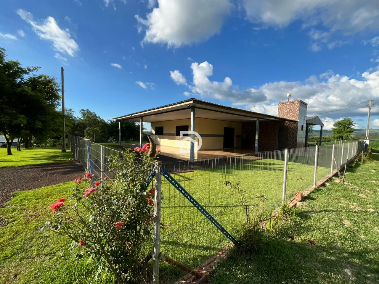 Fazenda/sítio/chácara/haras à venda  no Área Rural Comunidade São Miguel - Santa Helena, PR. Imóveis
