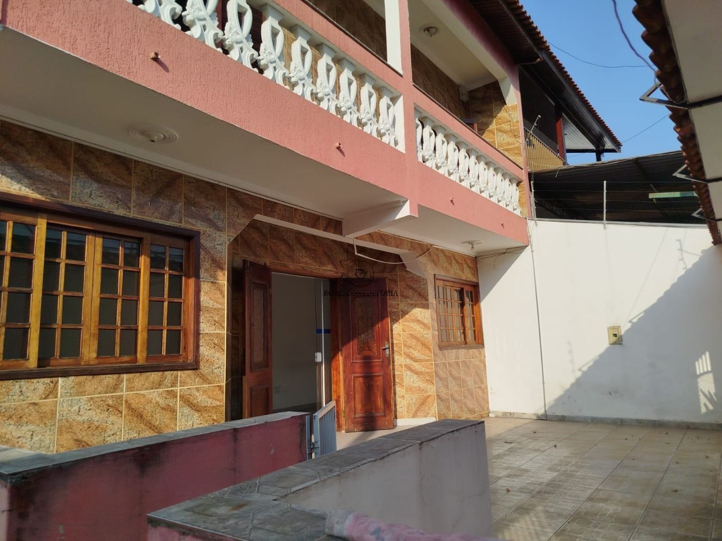Sobrado, 3 quartos, 238 m² - Foto 1