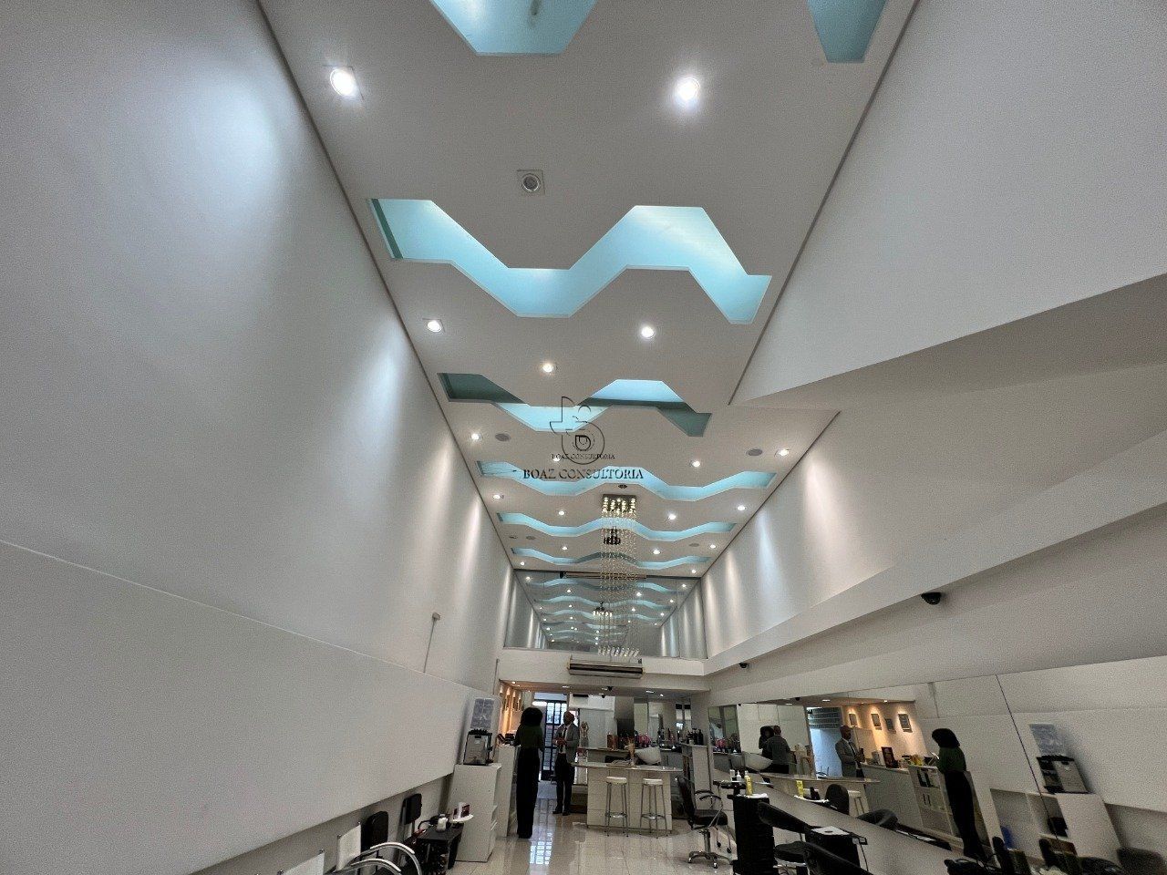 Comercial em Vila Hortência, Sorocaba - Salão de Beleza e Estética Montado para Alugar na Nogueira Padilha | 150m² - Foto 11