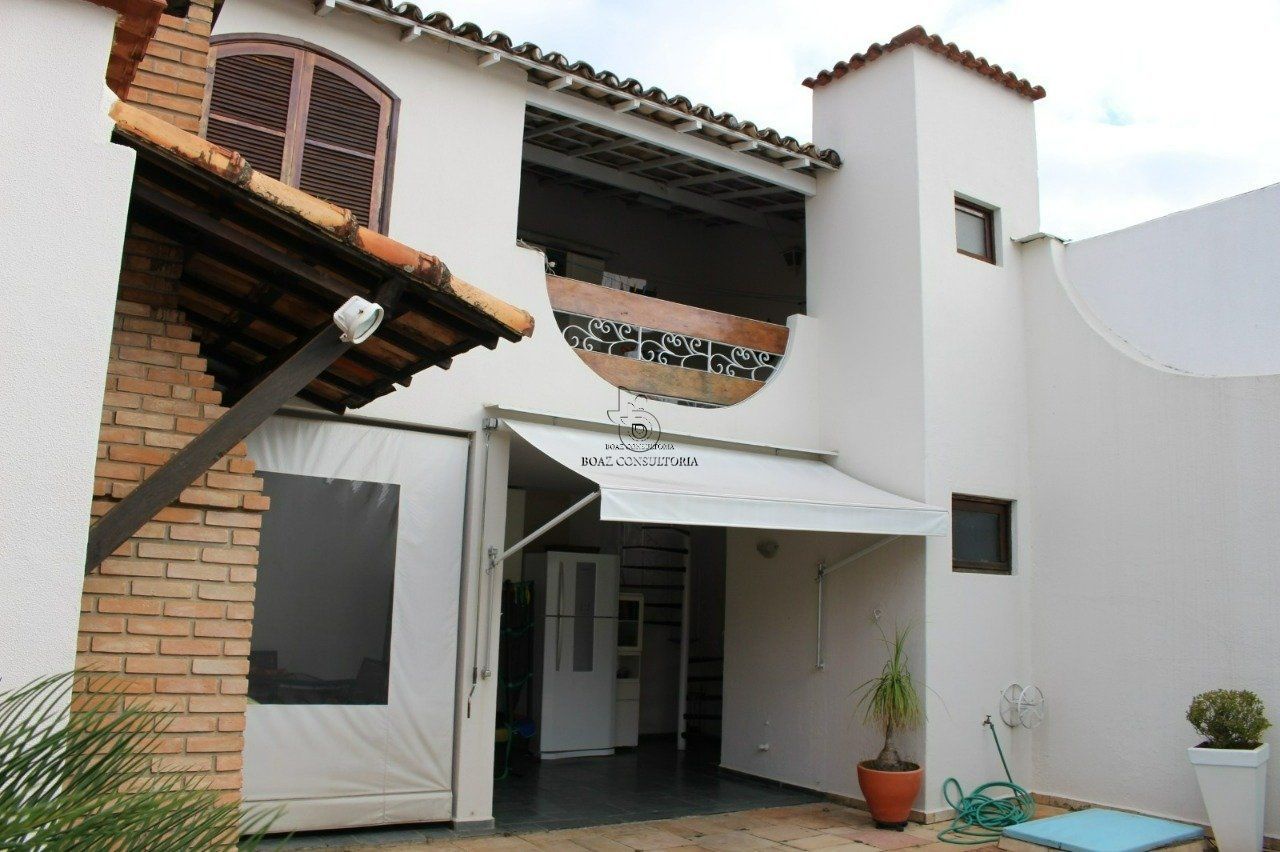 Casa, 4 quartos, 255 m² - Foto 3