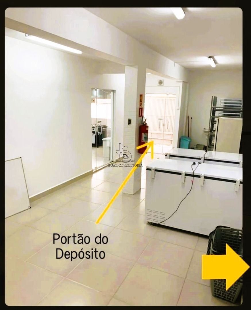 Depósito-Galpão, 270 m² - Foto 1