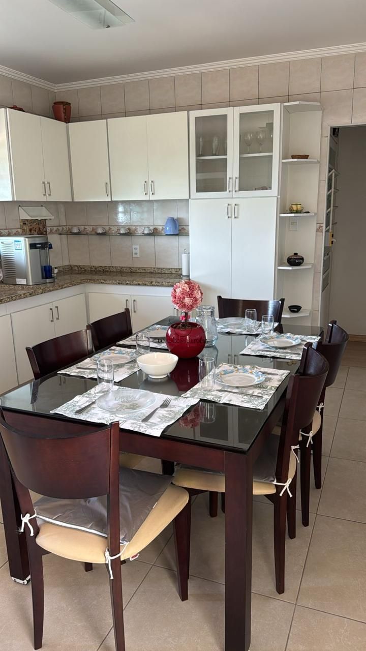 Sobrado, 3 quartos, 206 m² - Foto 2