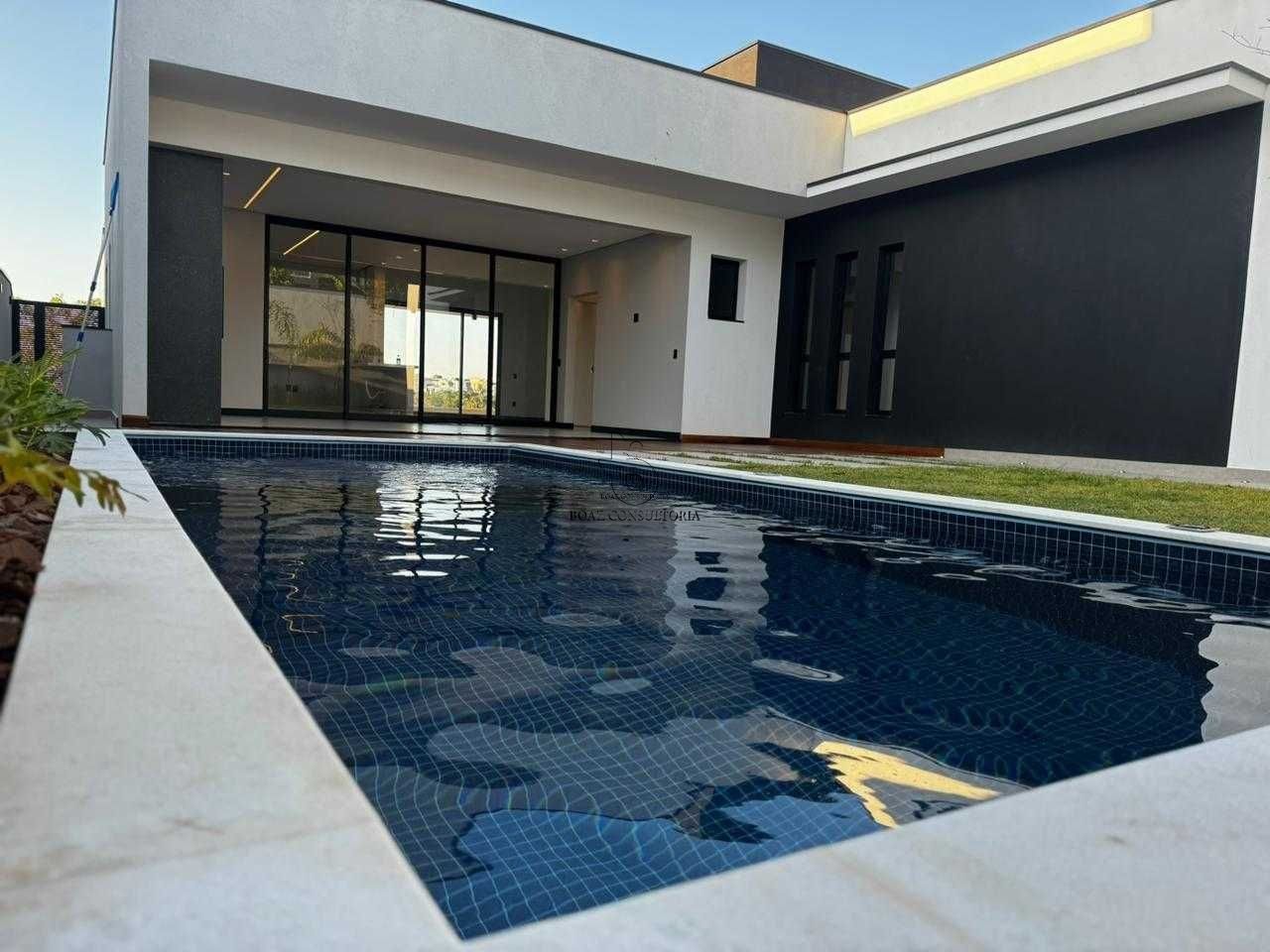 Casa, 3 quartos, 250 m² - Foto 1