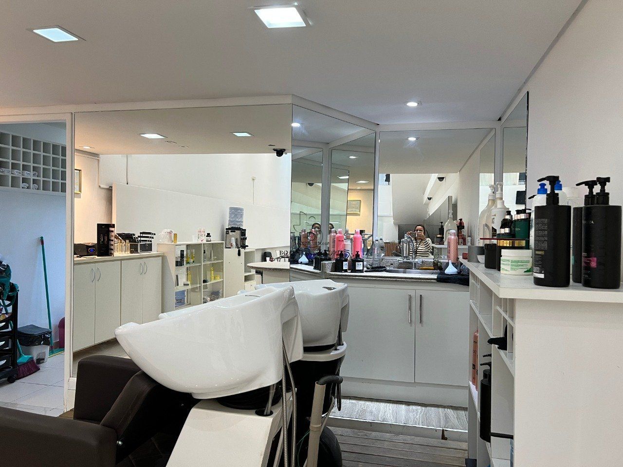 Comercial em Vila Hortência, Sorocaba - Salão de Beleza e Estética Montado para Alugar na Nogueira Padilha | 150m² - Foto 16