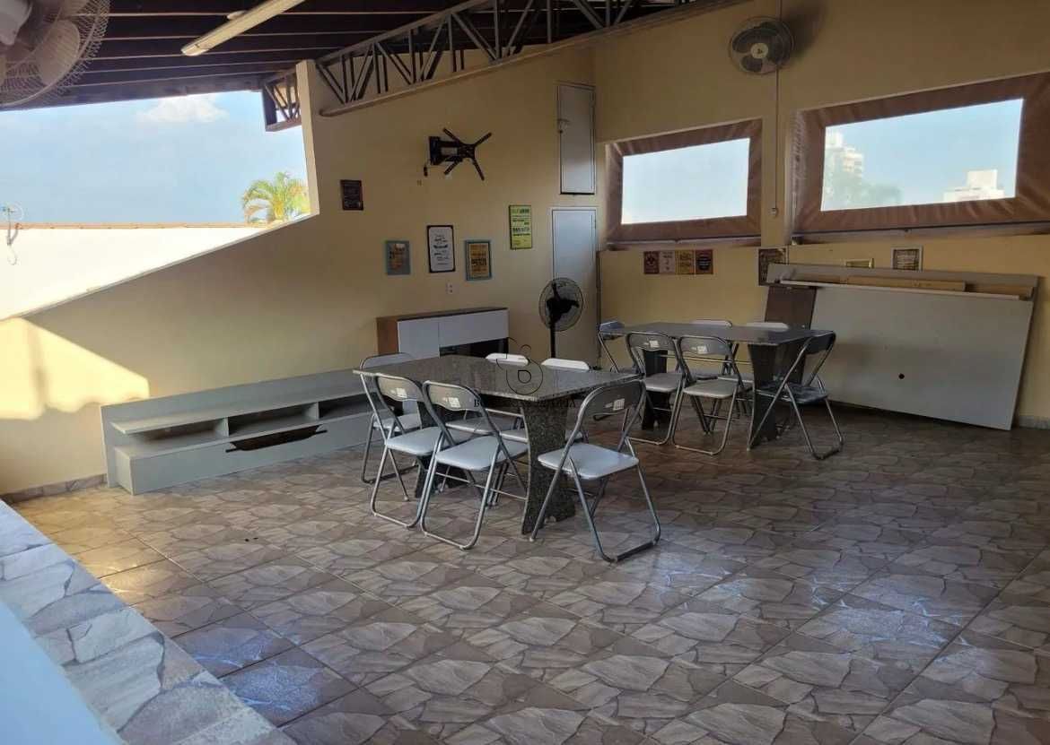 Casa, 3 quartos, 200 m² - Foto 9