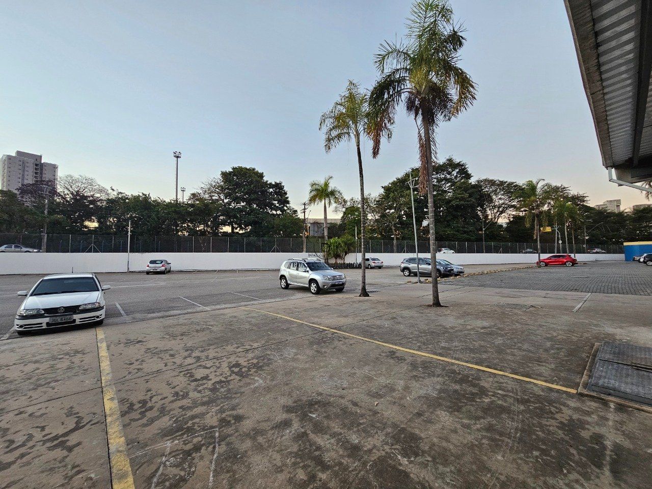 Comercial em Jardim Santa Rosália, Sorocaba - Ponto Comercial de Alto Padrão na Avenida Dom Aguirre, Sorocaba - 1.380m² - Foto 22