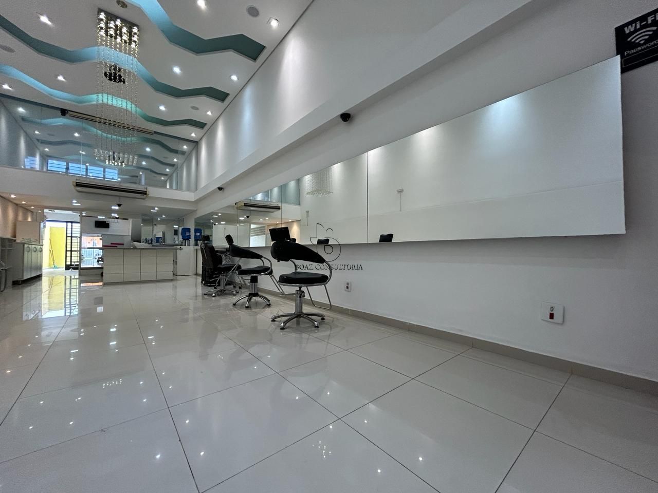 Comercial em Vila Hortência, Sorocaba - Salão de Beleza Mobiliado com Estrutura Completa para Cabeleireiros e Estética e - Foto 2
