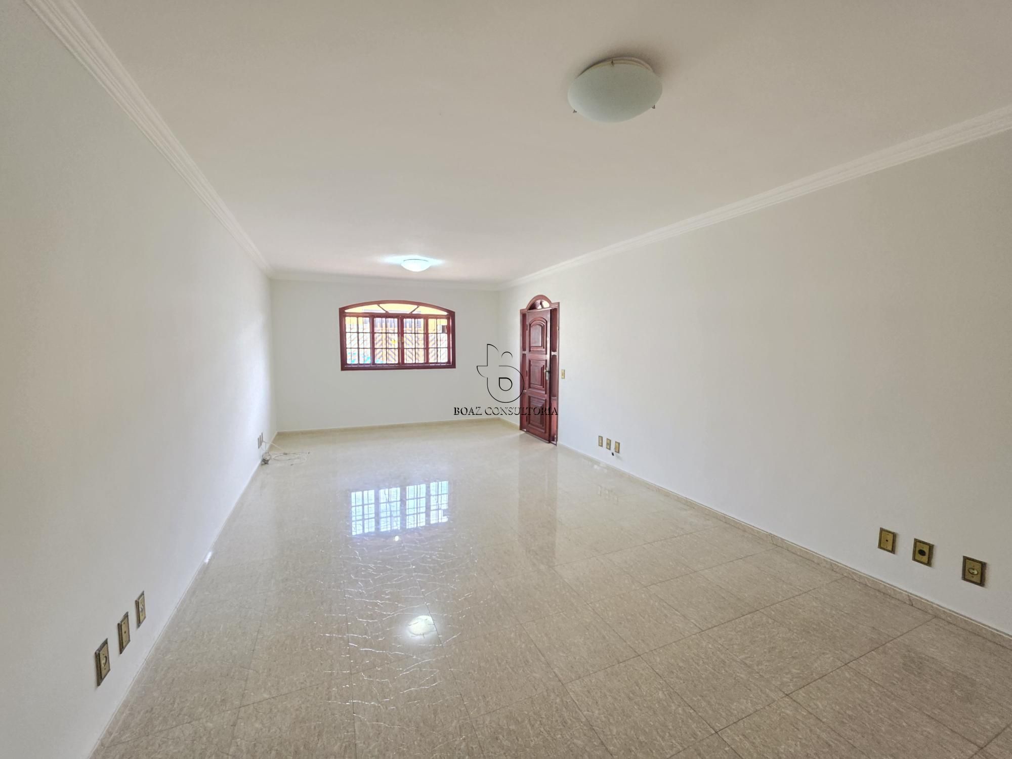 Casa, 3 quartos, 171 m² - Foto 1