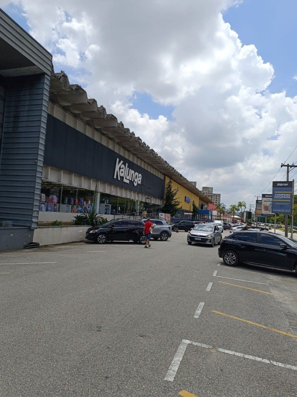 Comercial em Jardim Santa Rosália, Sorocaba - Ponto Comercial de Alto Padrão na Avenida Dom Aguirre, Sorocaba - 1.380m² - Foto 11