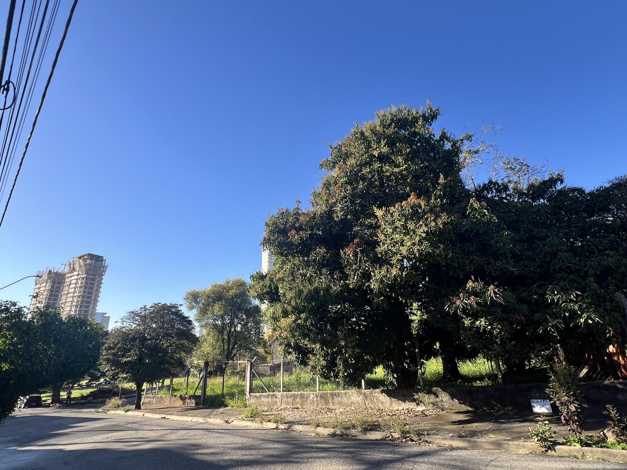 Loteamento e Condomínio, 900 m² - Foto 4